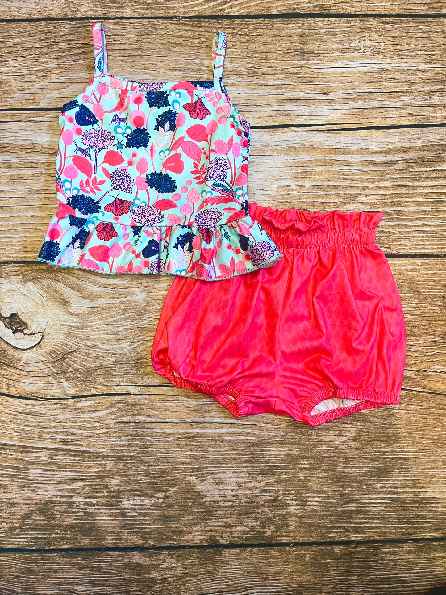 Grass Hopper Pink Short Set